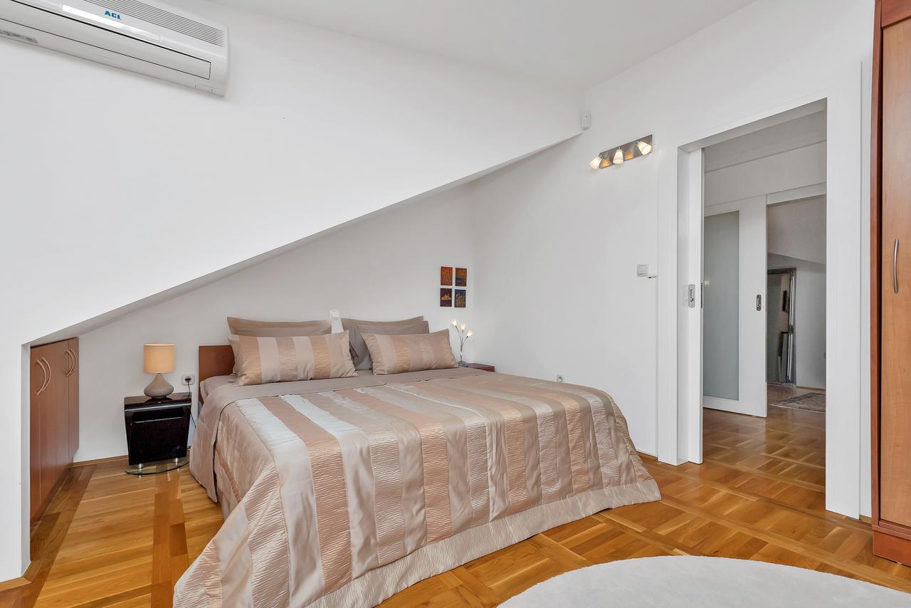 Apartment Manhattan Makarska Exterior photo