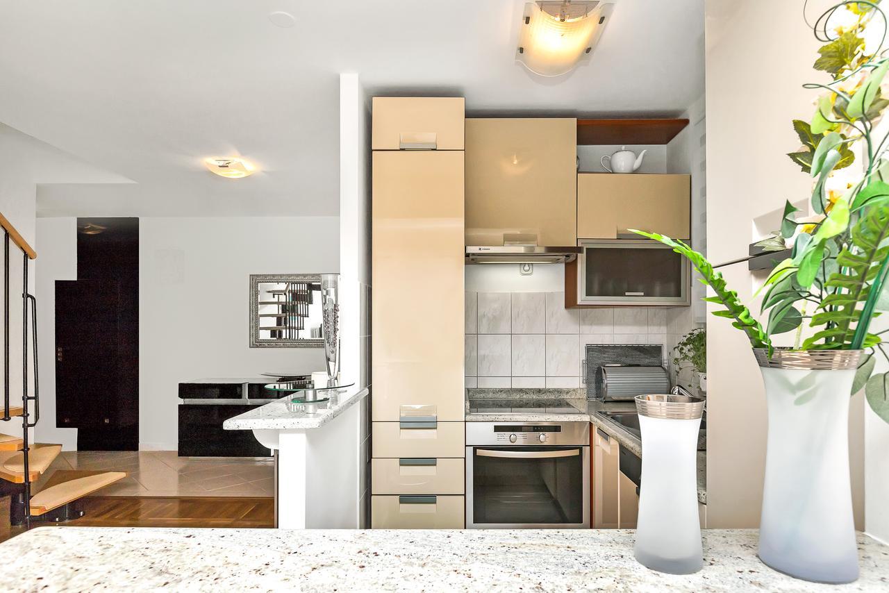 Apartment Manhattan Makarska Exterior photo