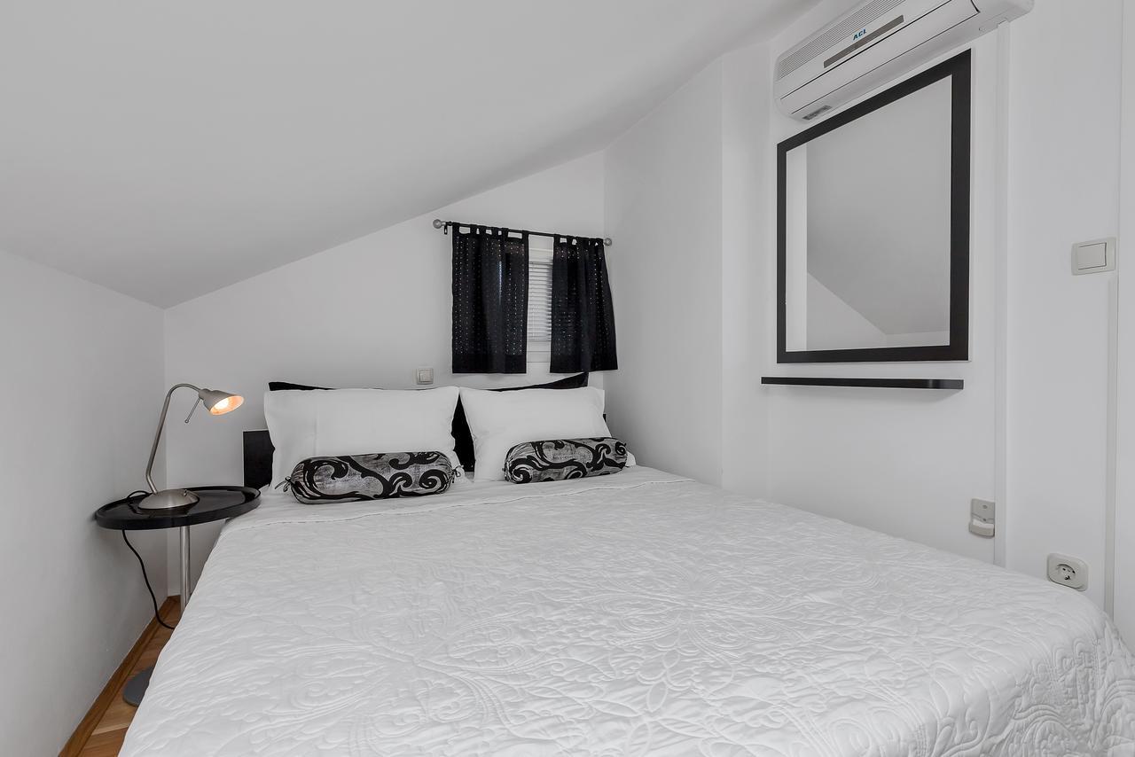 Apartment Manhattan Makarska Exterior photo