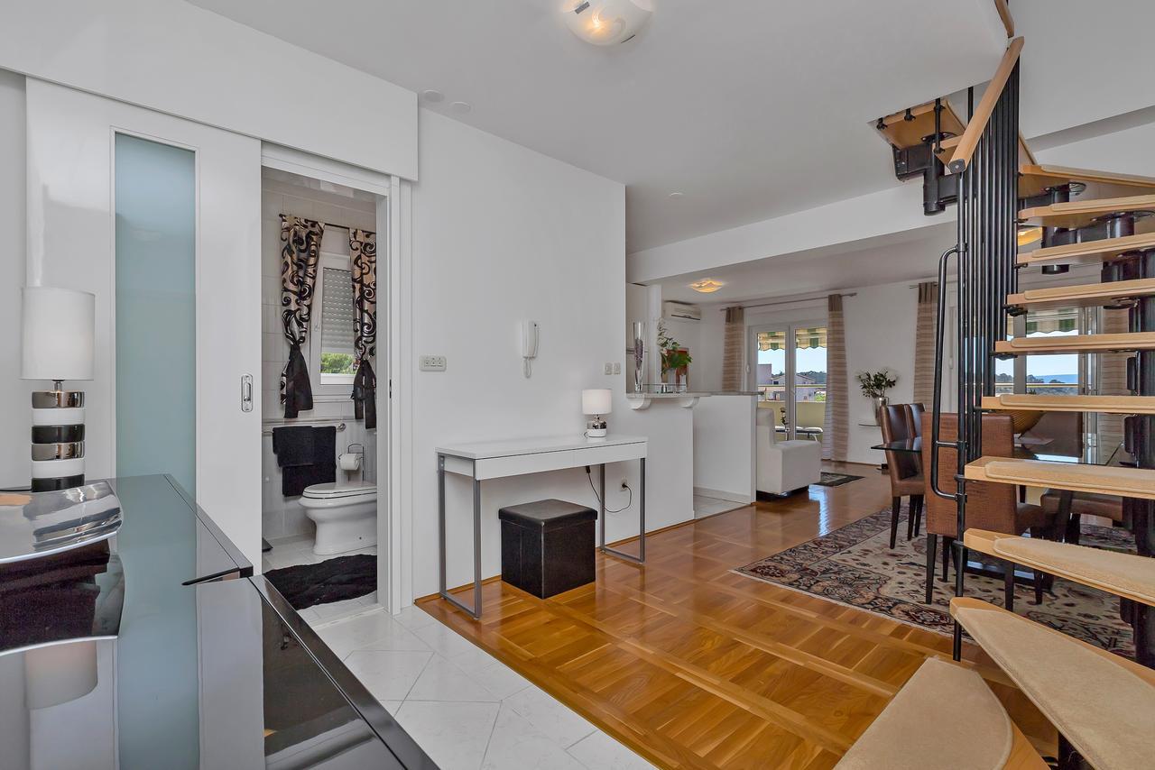 Apartment Manhattan Makarska Exterior photo